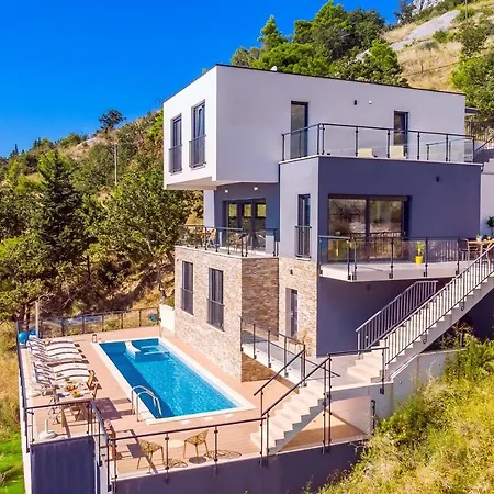 Mia With Private Pool, Whirlpool, Gym, Sauna, Seaviews * Локва-Рогозница