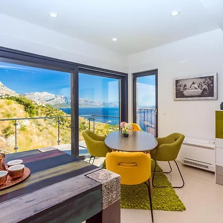 Mia With Private Pool, Whirlpool, Gym, Sauna, Seaviews Вилла