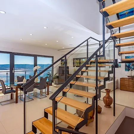 Mia With Private Pool, Whirlpool, Gym, Sauna, Seaviews Вилла