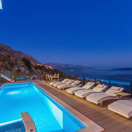 Mia With Private Pool, Whirlpool, Gym, Sauna, Seaviews * Локва-Рогозница