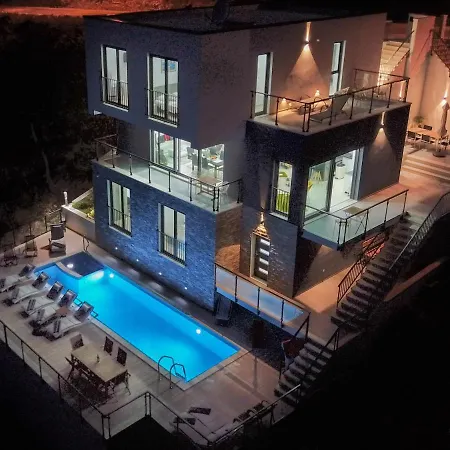 Mia With Private Pool, Whirlpool, Gym, Sauna, Seaviews Вилла Локва-Рогозница