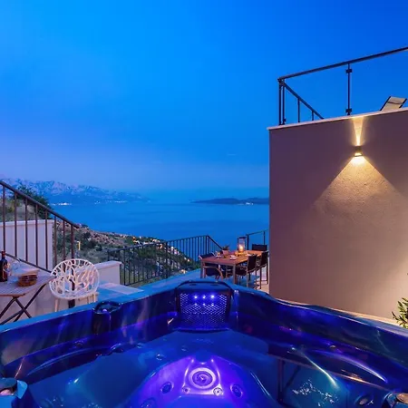 Вилла Mia With Private Pool, Whirlpool, Gym, Sauna, Seaviews *